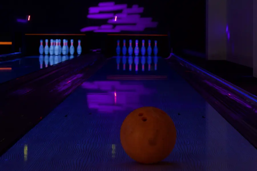 Bowlingbal op baan