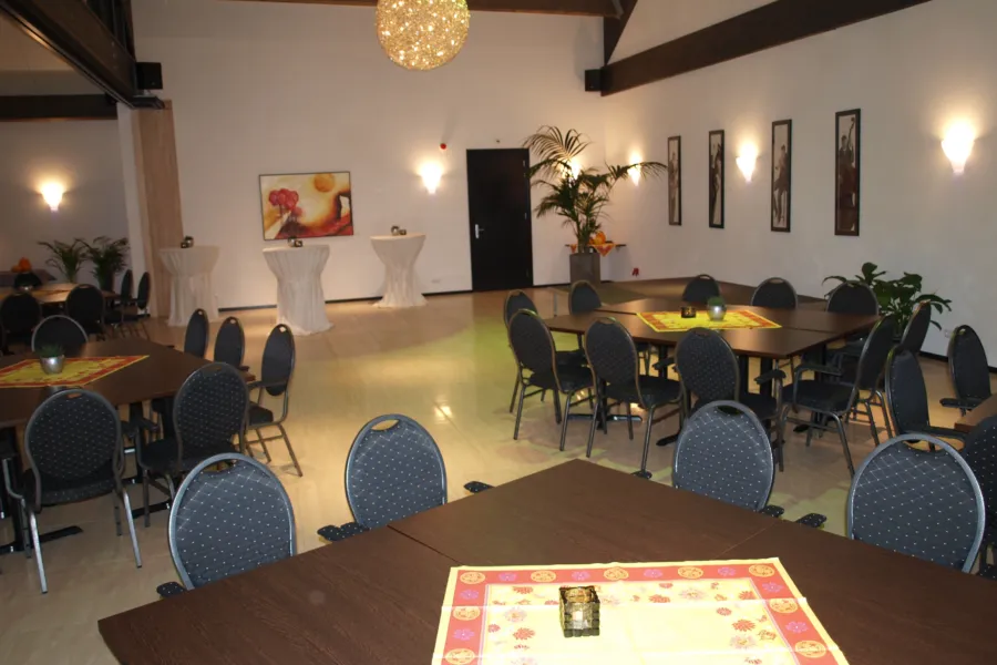 Grote zaal ruggestee3